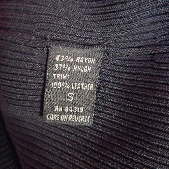 Y2K Black Ribbed Sweater Silver Snap Buttons Leather Trim Size S Gothic Vampy - Picture 12 of 13